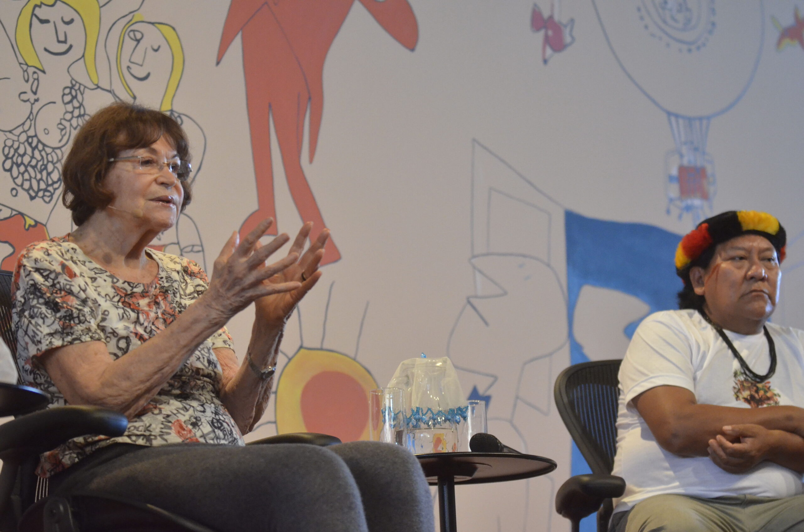 Davi Kopenawa e Claudia Andujar